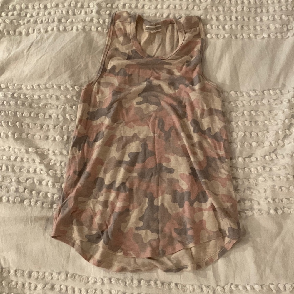 Pink camo pj salvage shirt